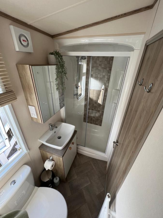 Anchors Rest - Family Caravan - Haven Lytchett Minster Extérieur photo
