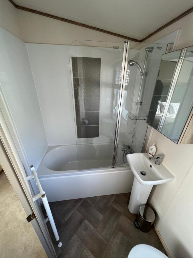 Anchors Rest - Family Caravan - Haven Lytchett Minster Extérieur photo